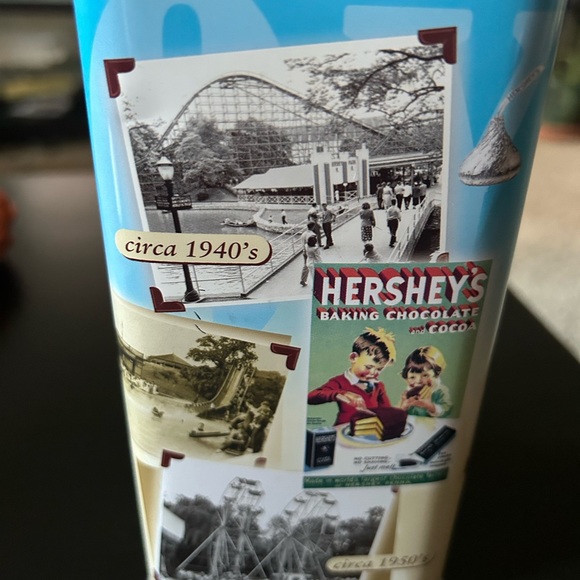 Hershey Kisses collectible rectangular tin 1907-2007 - Picture 4 of 9